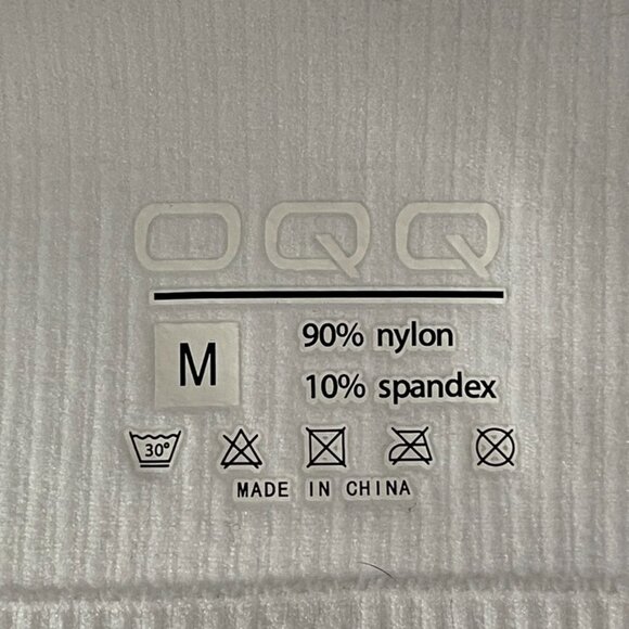 Lot of Three Laying Tops Unbranded - Gray, Black and White Size M - Picture 2 of 4